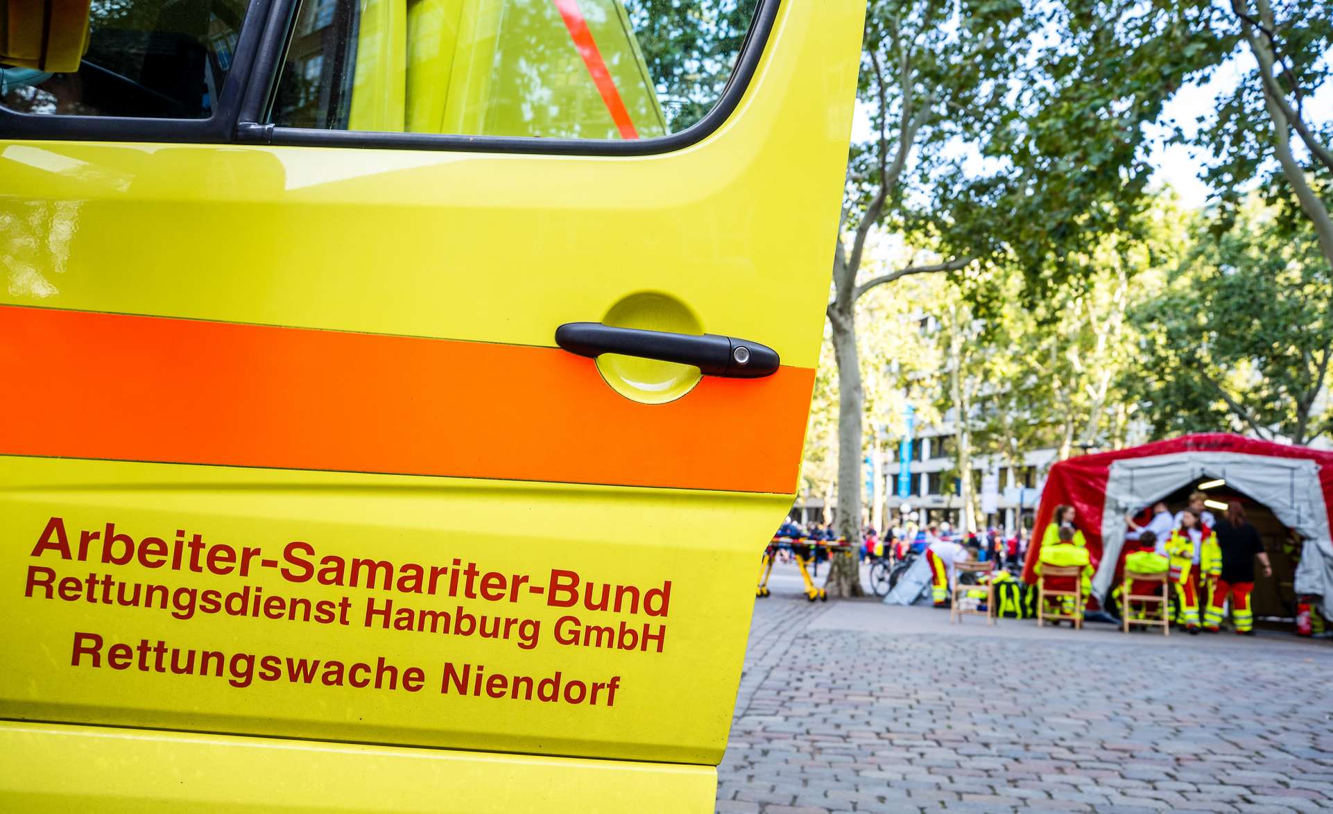 Rettungsdienst und Sanitätsdienst (Foto: Henning Angerer für den ASB Hamburg)